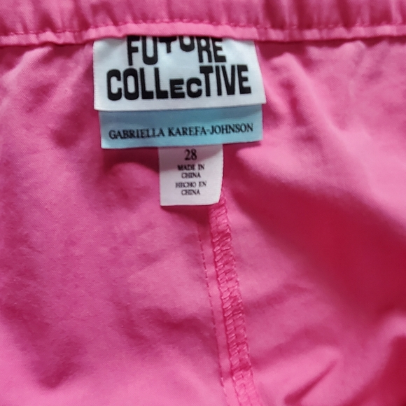 Women's High-Rise Cargo Mini Skirt Future Collective Pink Size 28 NWT - Picture 8 of 9